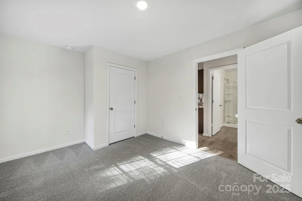 3120 Green Apple Drive Dallas NC 28034