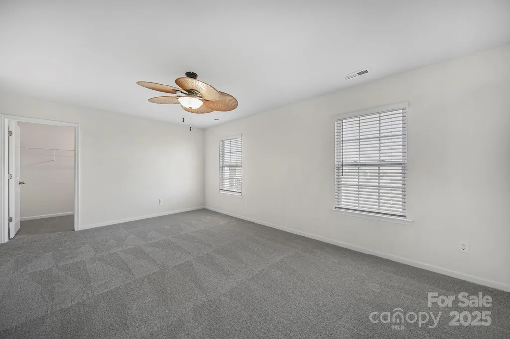 3120 Green Apple Drive Dallas NC 28034