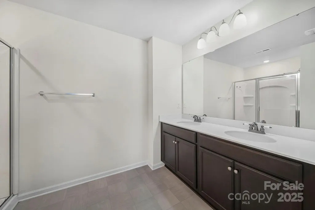 3120 Green Apple Drive Dallas NC 28034