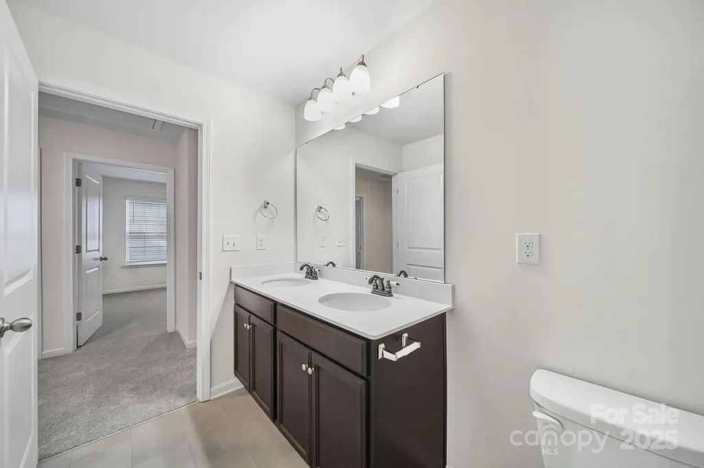 3120 Green Apple Drive Dallas NC 28034