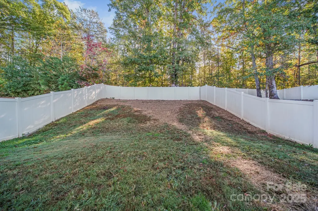 3120 Green Apple Drive Dallas NC 28034