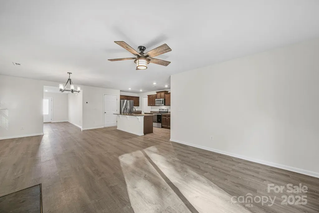 3120 Green Apple Drive Dallas NC 28034