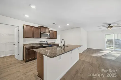3120 Green Apple Drive Dallas NC 28034