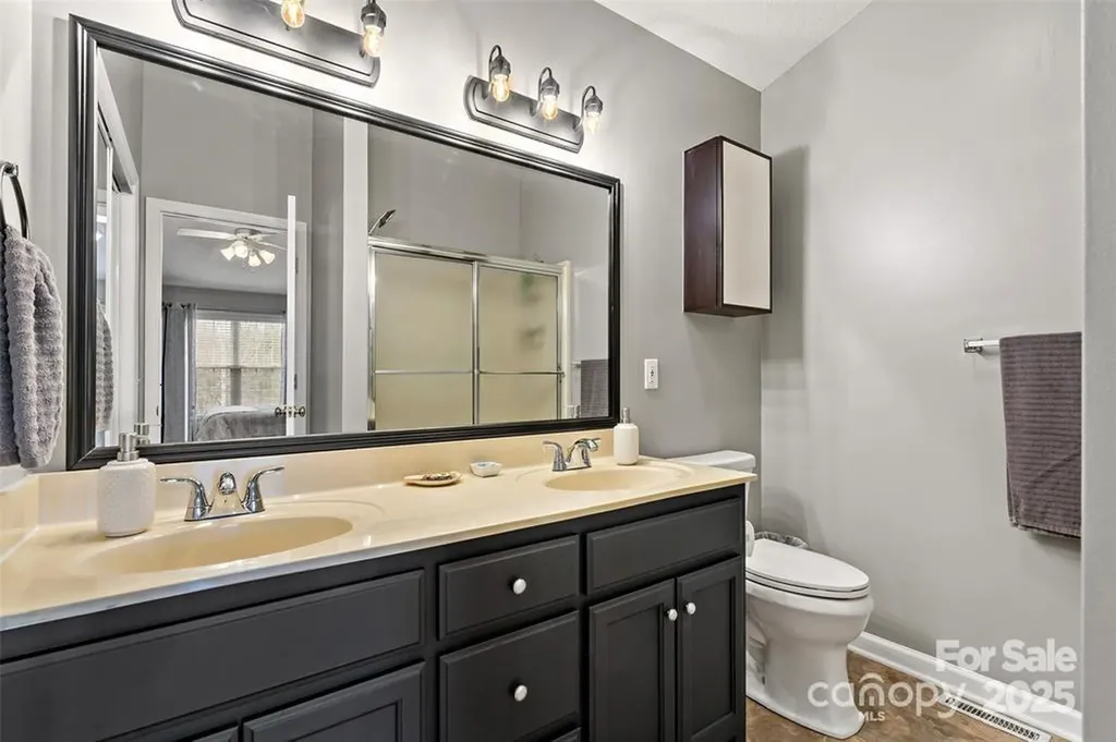 2691 Laurel Pointe Drive Morganton NC 28761