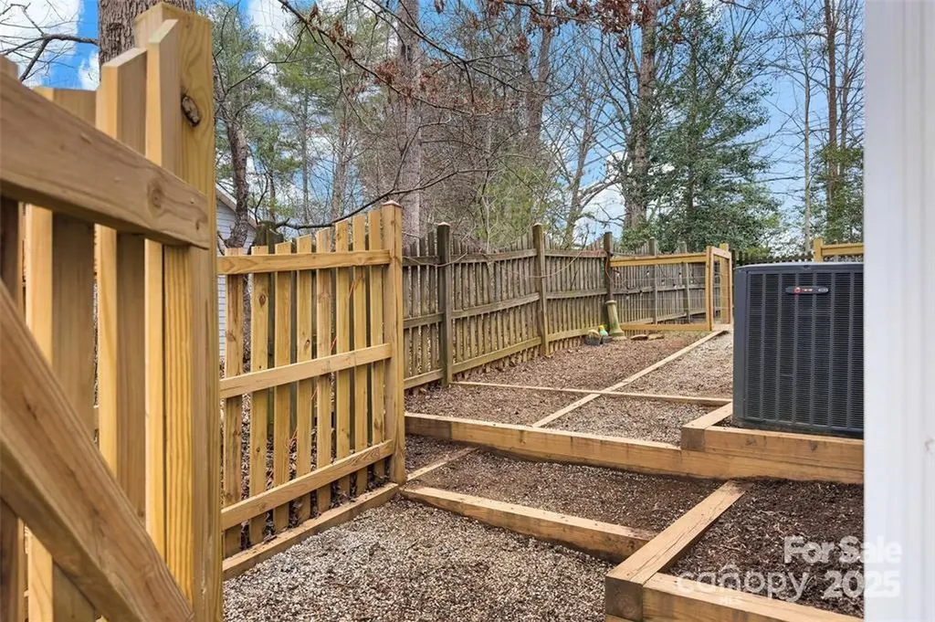 2691 Laurel Pointe Drive Morganton NC 28761