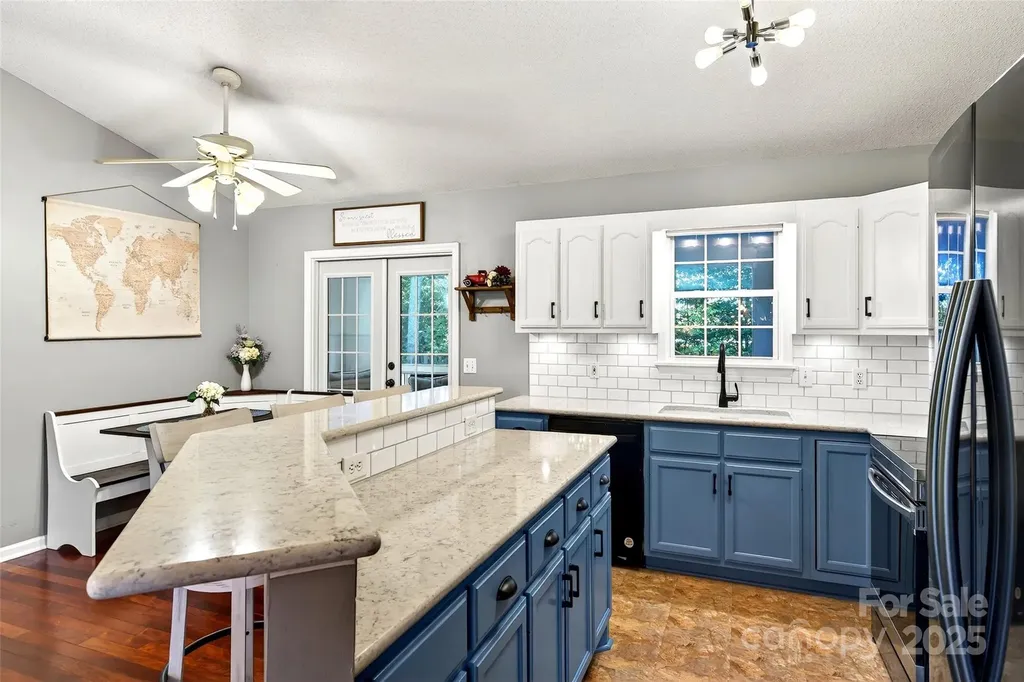 2691 Laurel Pointe Drive Morganton NC 28761