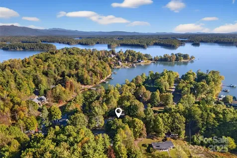 2691 Laurel Pointe Drive Morganton NC 28761