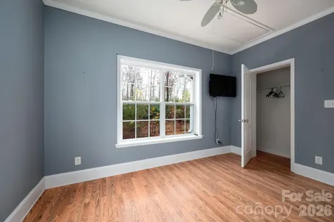 230 Graystone Drive Burnsville NC 28714