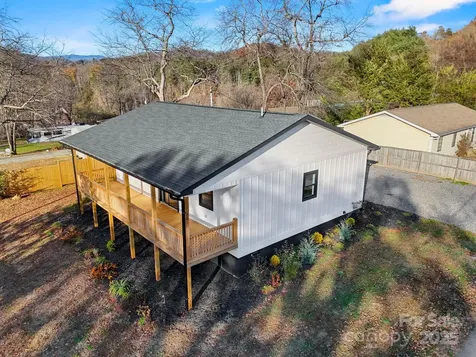 90 Park Street Bryson City NC 28713