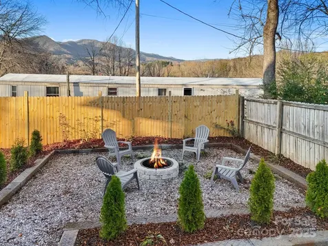 90 Park Street Bryson City NC 28713