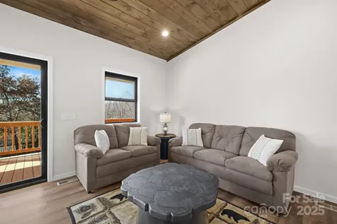 90 Park Street Bryson City NC 28713