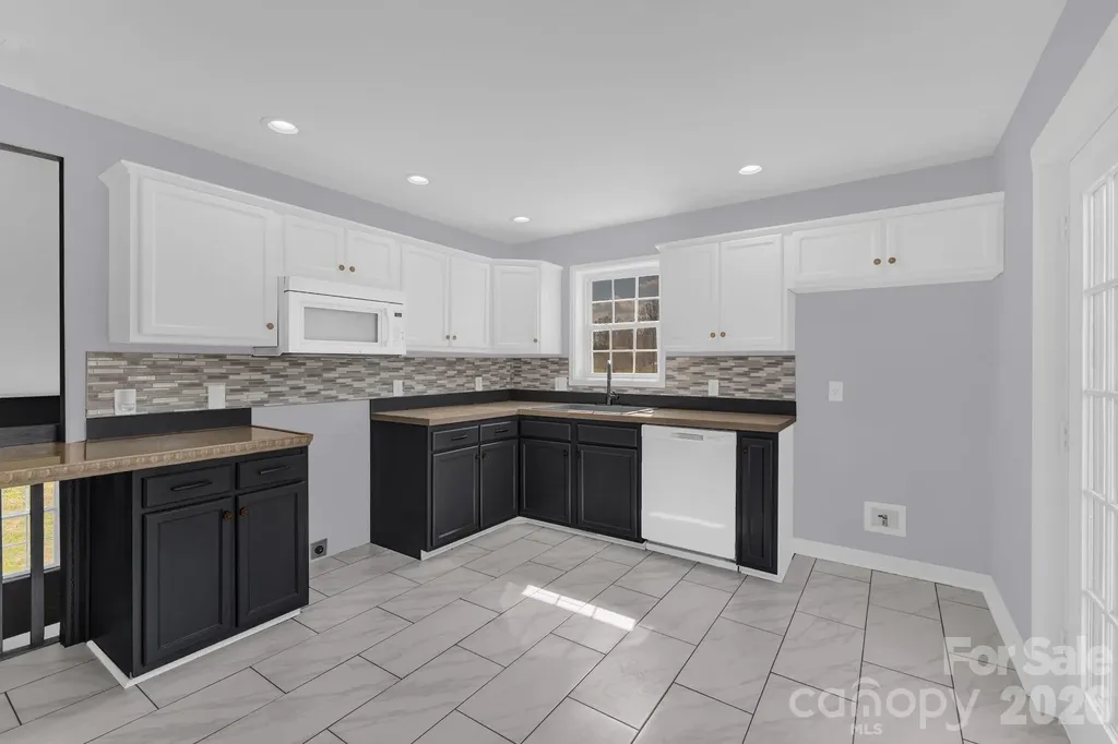 311 N Meadow Drive Morganton NC 28655