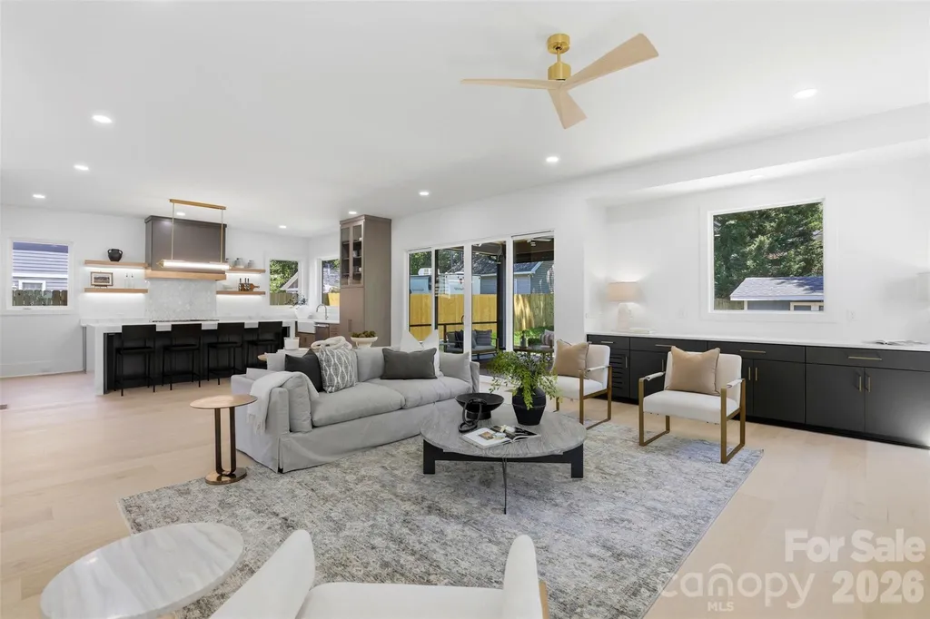 2649 Laburnum Avenue Charlotte NC 28205
