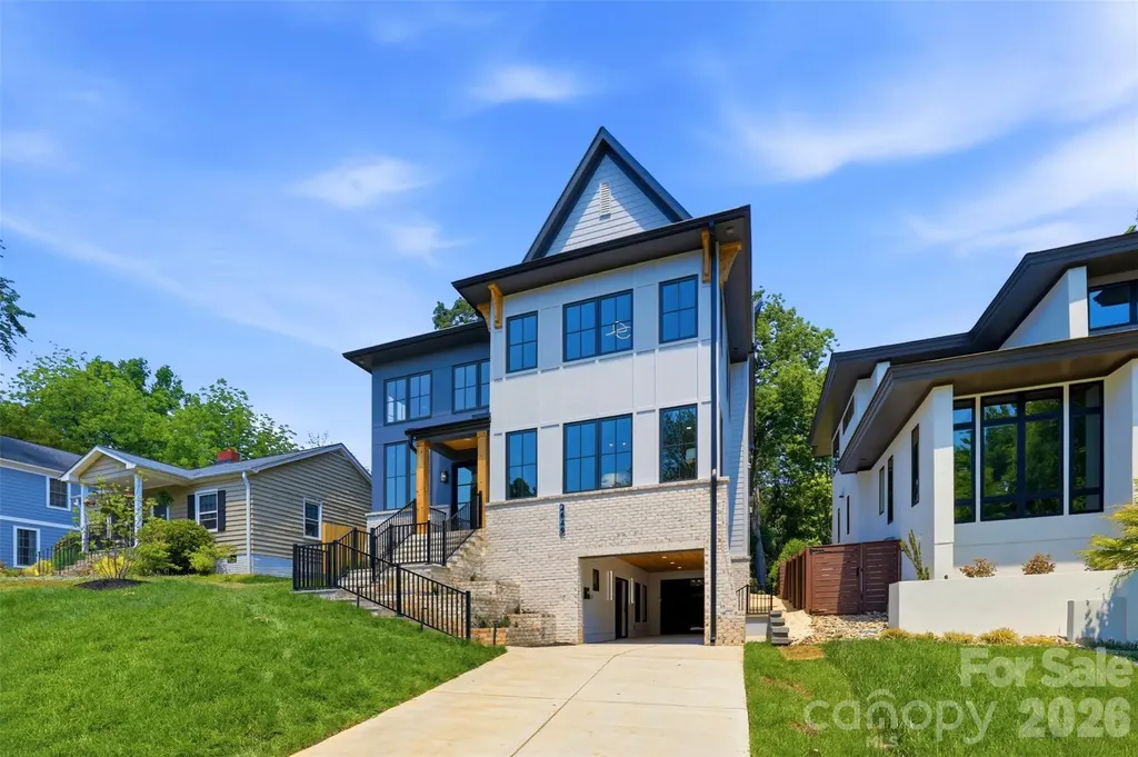 2649 Laburnum Avenue Charlotte NC 28205