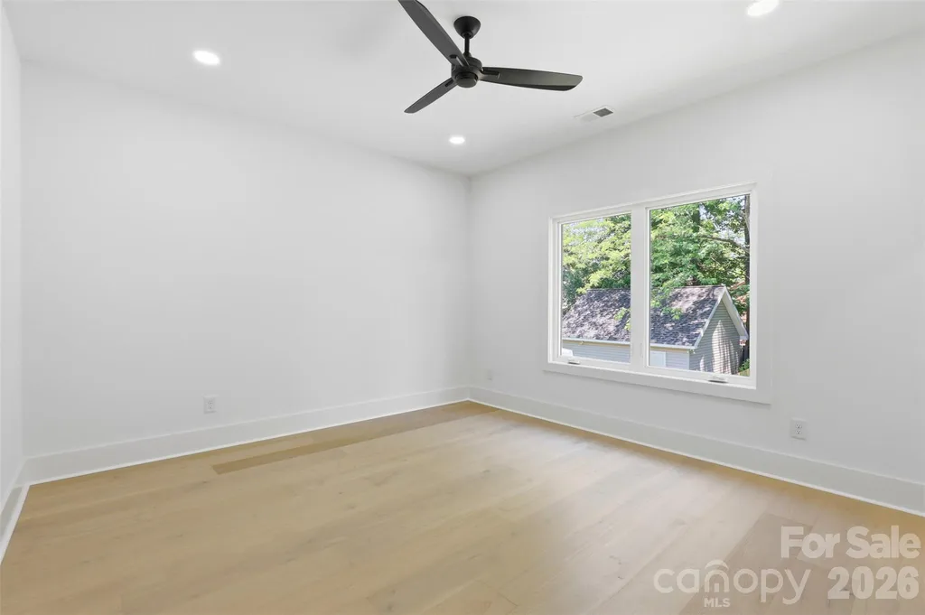 2649 Laburnum Avenue Charlotte NC 28205