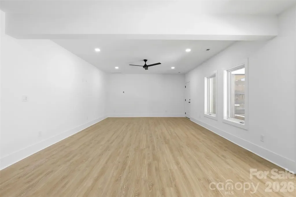 2649 Laburnum Avenue Charlotte NC 28205