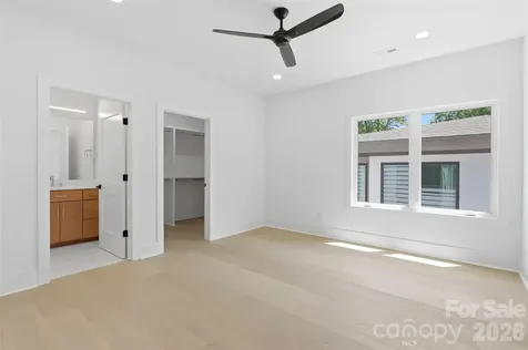 2649 Laburnum Avenue Charlotte NC 28205