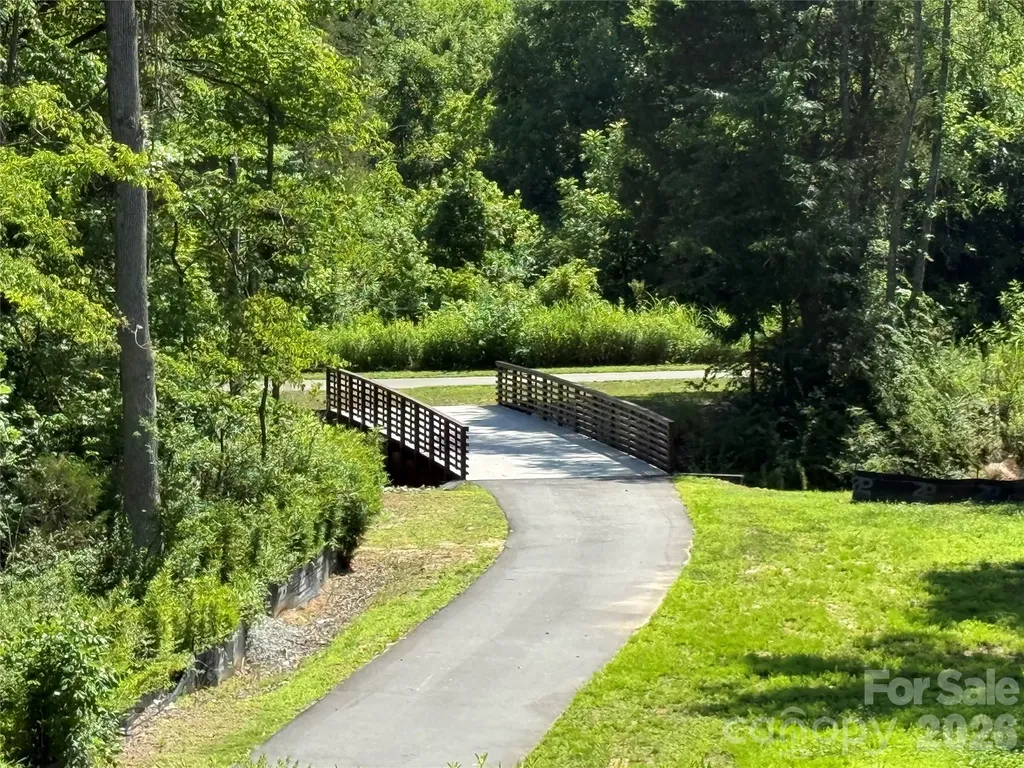19020 Newburg Hill Road Davidson NC 28036