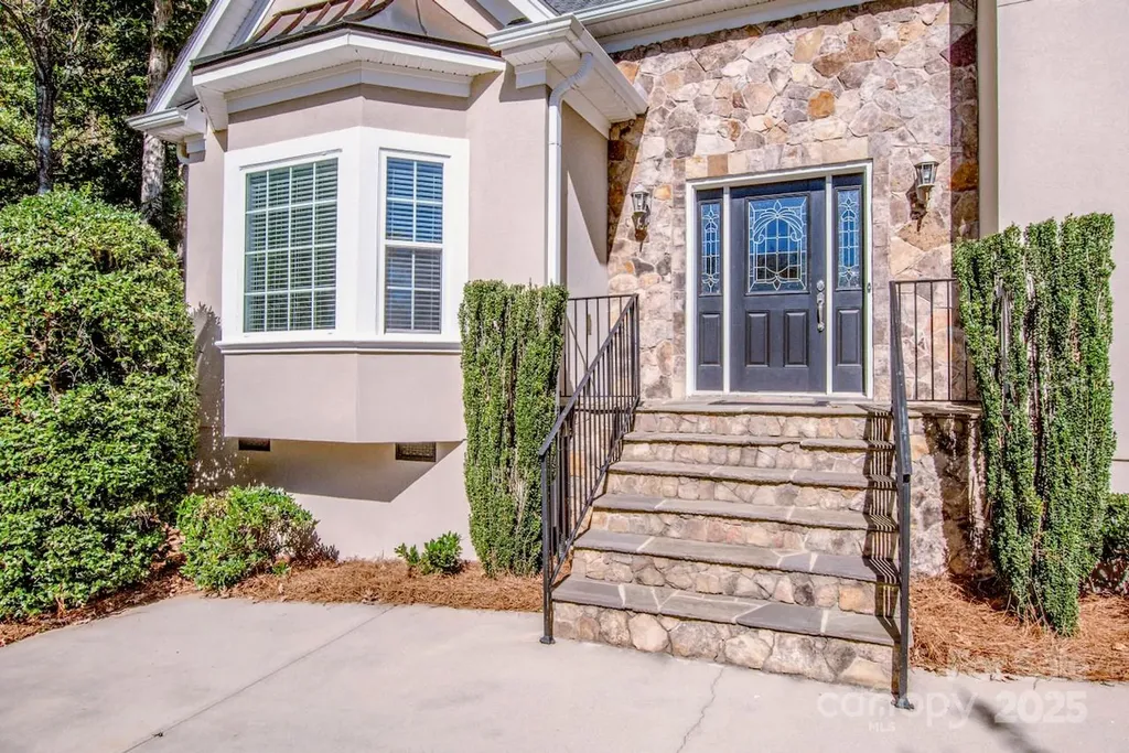 3545 Maple Brook Drive Denver NC 28037