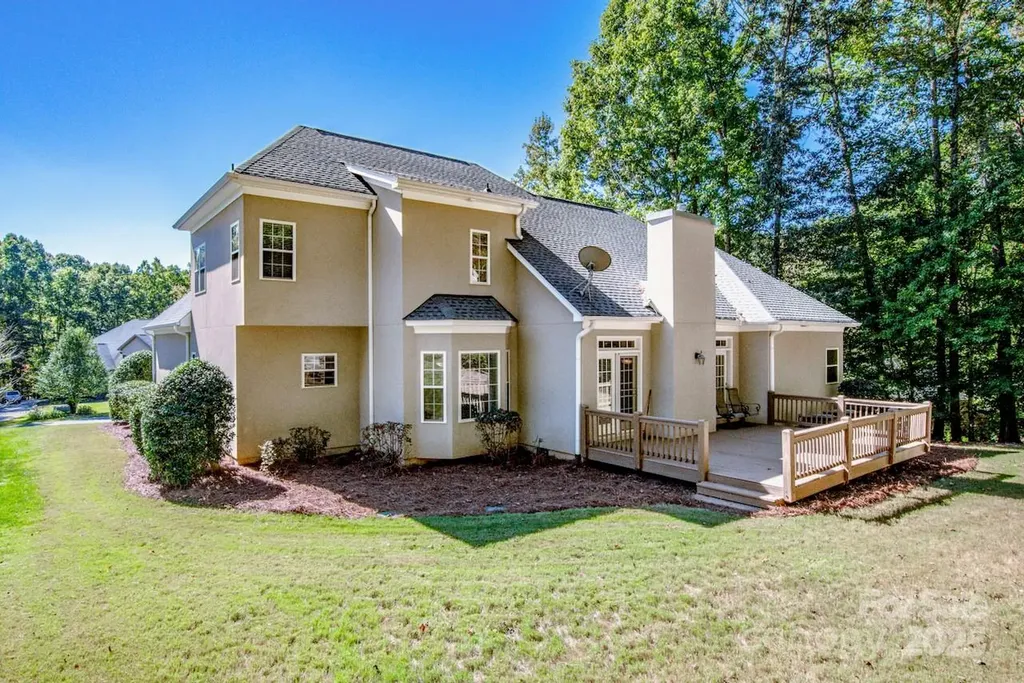 3545 Maple Brook Drive Denver NC 28037