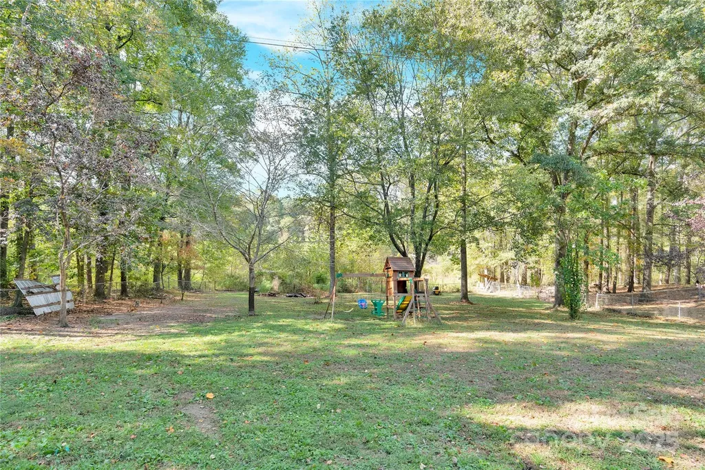 841 Knowles Drive Dallas NC 28034