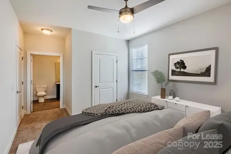 12509 Crown Park Court Charlotte NC 28273