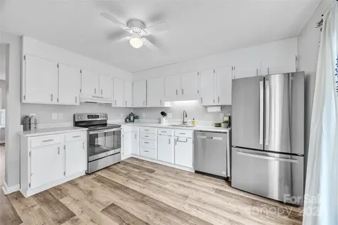 62 Duke Street Granite Falls NC 28630