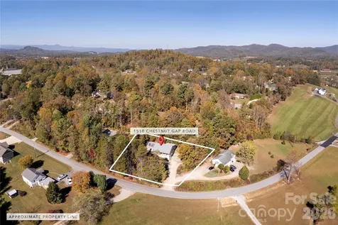 1510 Chestnut Gap Road Hendersonville NC 28792