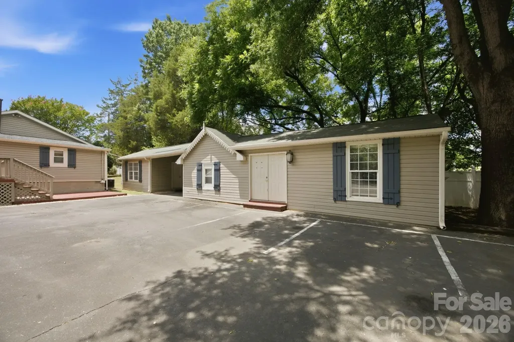 19428 Zion Avenue Cornelius NC 28031