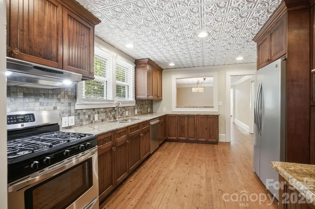 19428 Zion Avenue Cornelius NC 28031