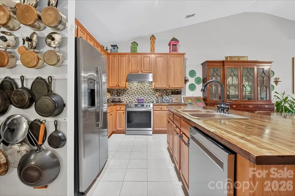 4412 Glenlea Commons Drive Charlotte NC 28216