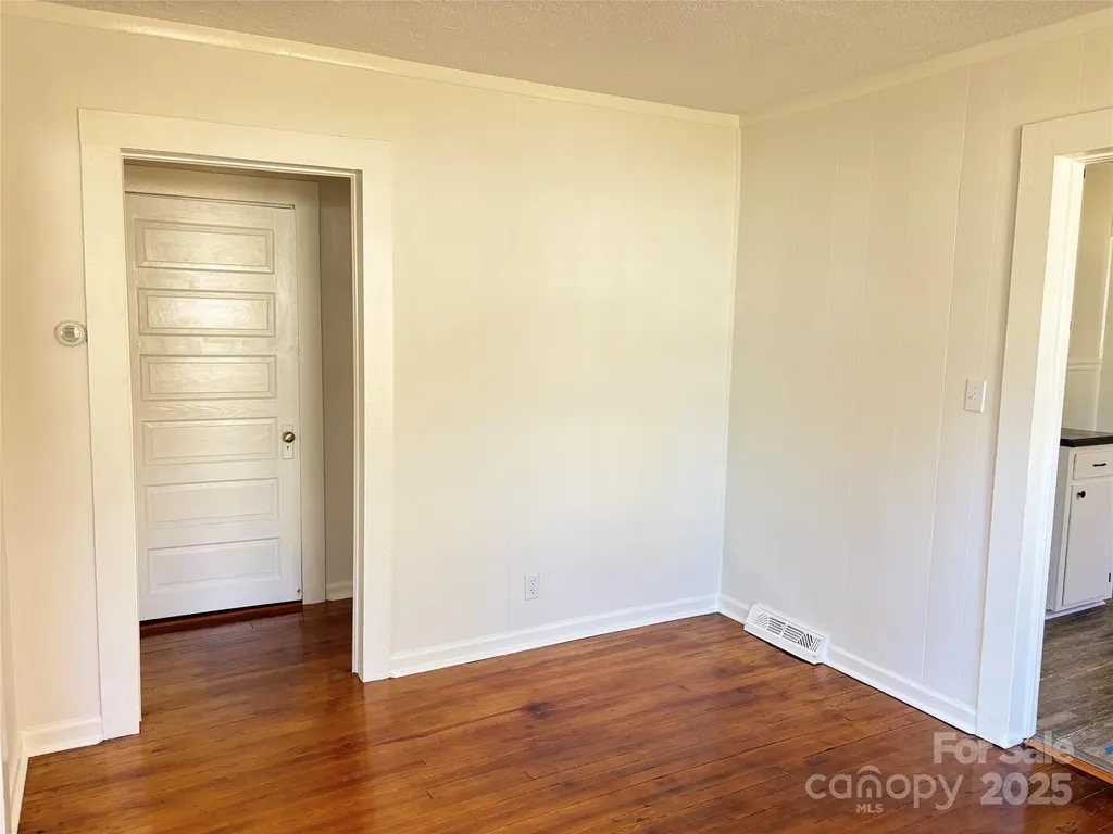 212 Kimball Street Kannapolis NC 28081