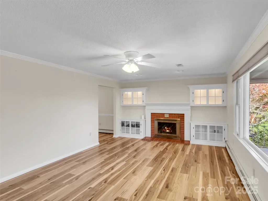 930 Scenic Circle Waynesville NC 28786