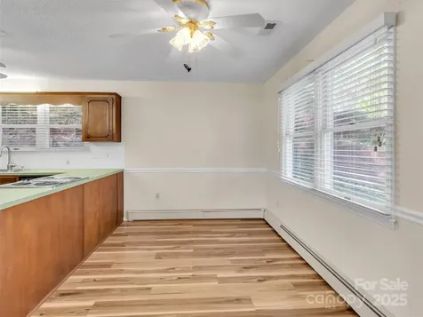 930 Scenic Circle Waynesville NC 28786