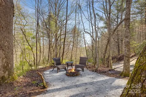 186 Meece Road Rosman NC 28772
