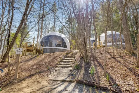 186 Meece Road Rosman NC 28772