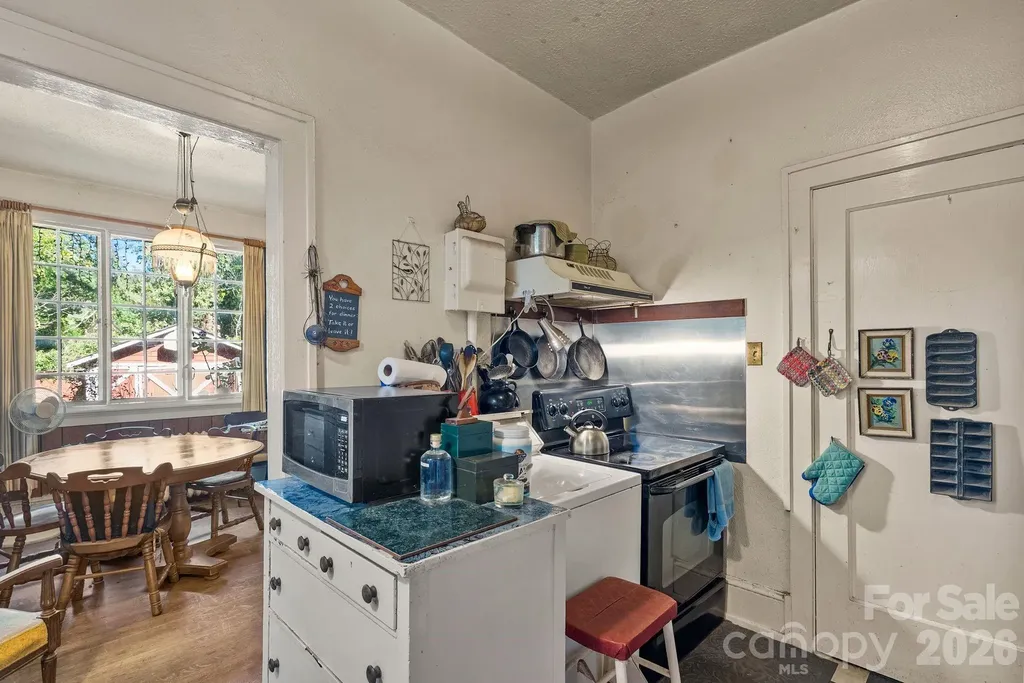 414 Beaucatcher Road Asheville NC 28805
