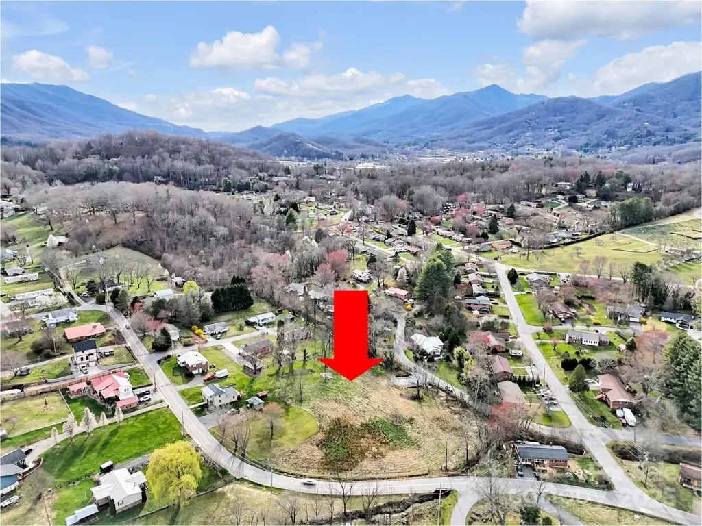 00 Oakdale Road Waynesville NC 28786