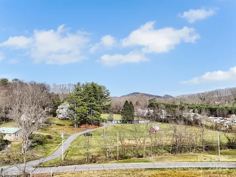 00 Oakdale Road Waynesville NC 28786