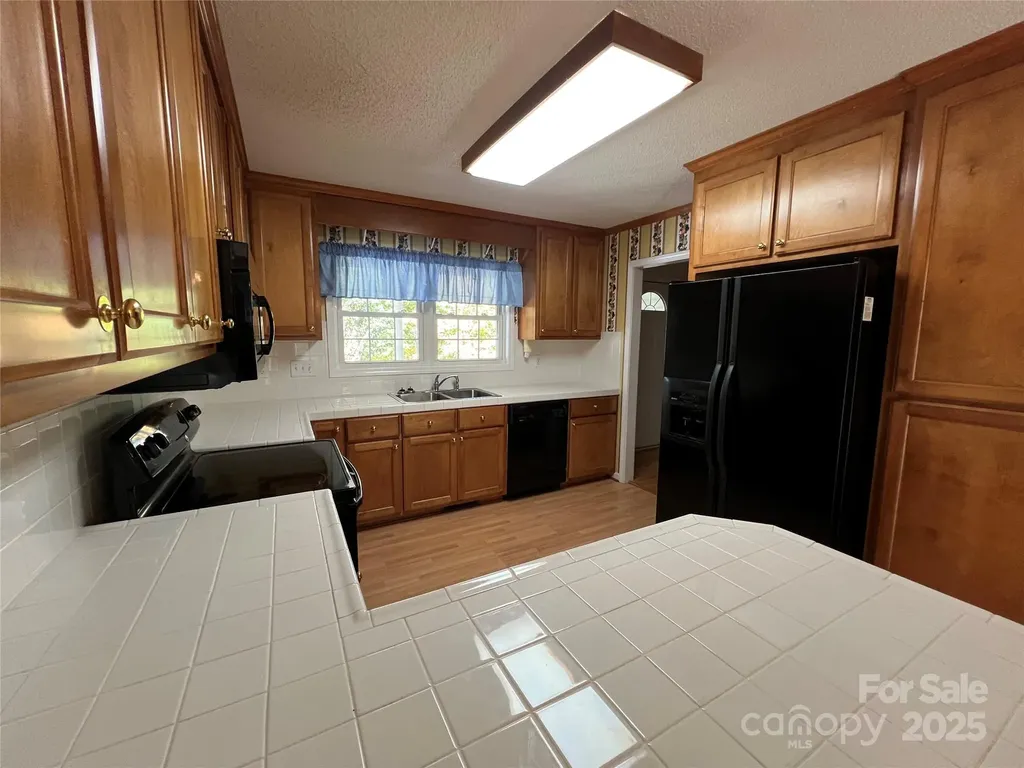 25397 Stony Mountain Road Albemarle NC 28001
