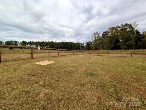 2357 Pleasant Hill Church Road Grover NC 28073