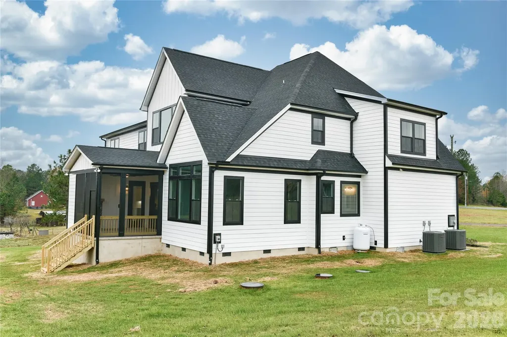 3874 Hickory Highway Statesville NC 28677