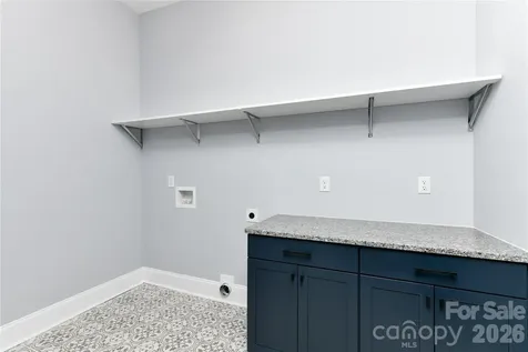 3874 Hickory Highway Statesville NC 28677