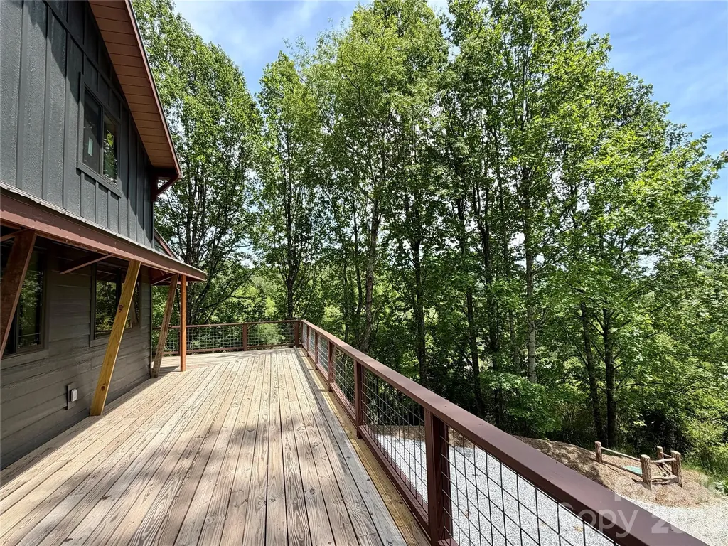 114 Phivo Drive Balsam Grove NC 28708