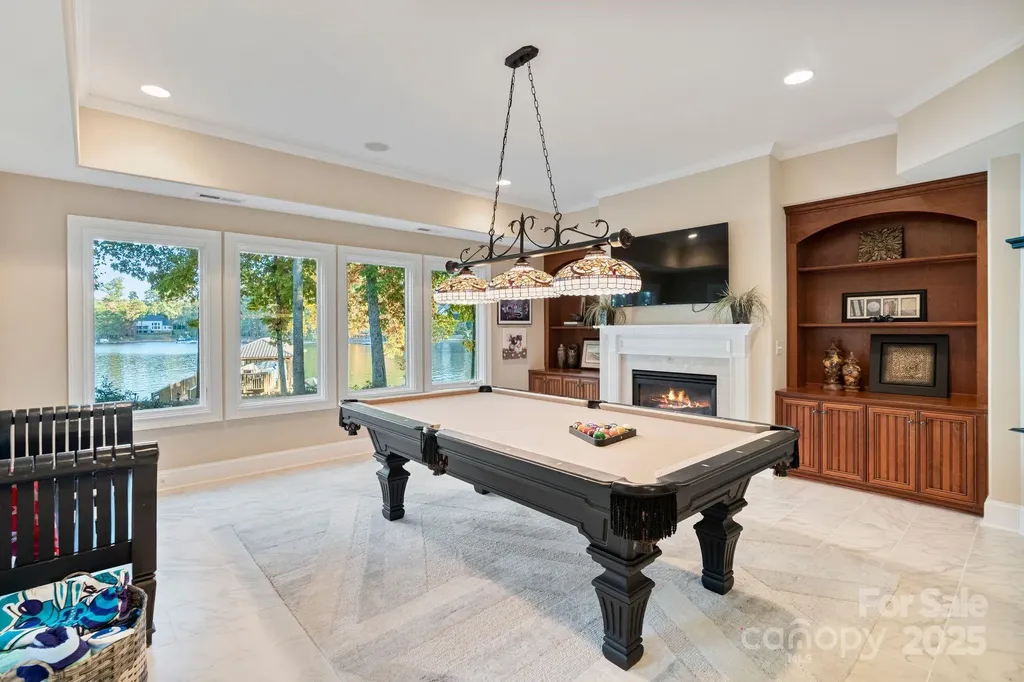 9225 Fair Oak Drive Sherrills Ford NC 28673