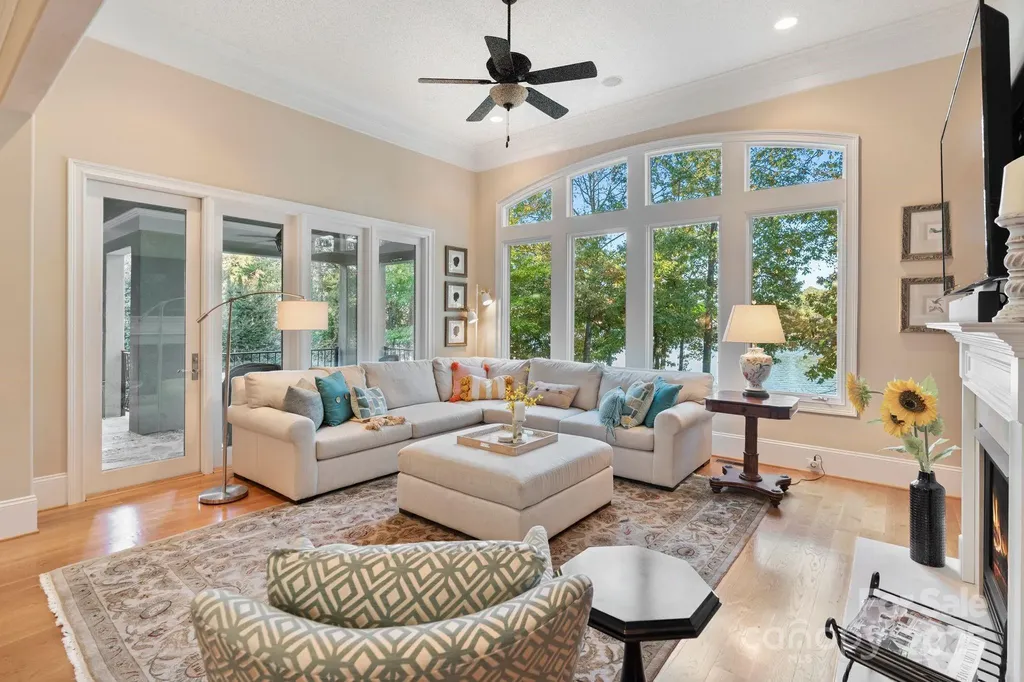 9225 Fair Oak Drive Sherrills Ford NC 28673