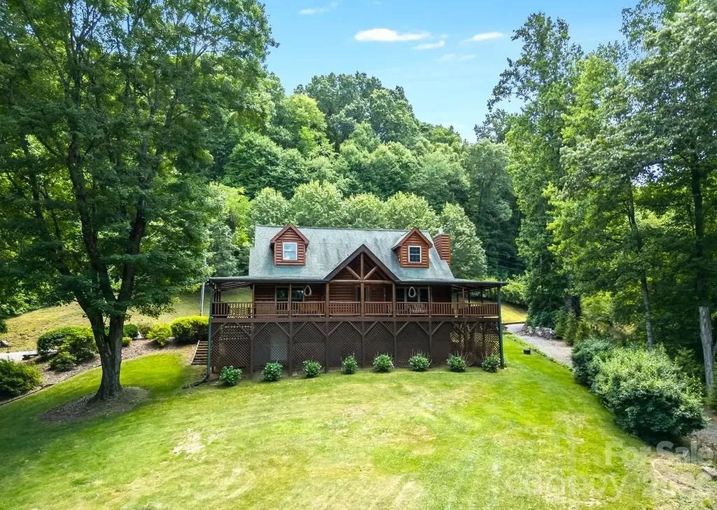 17 Aaron Way Waynesville NC 28786