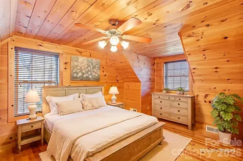 17 Aaron Way Waynesville NC 28786
