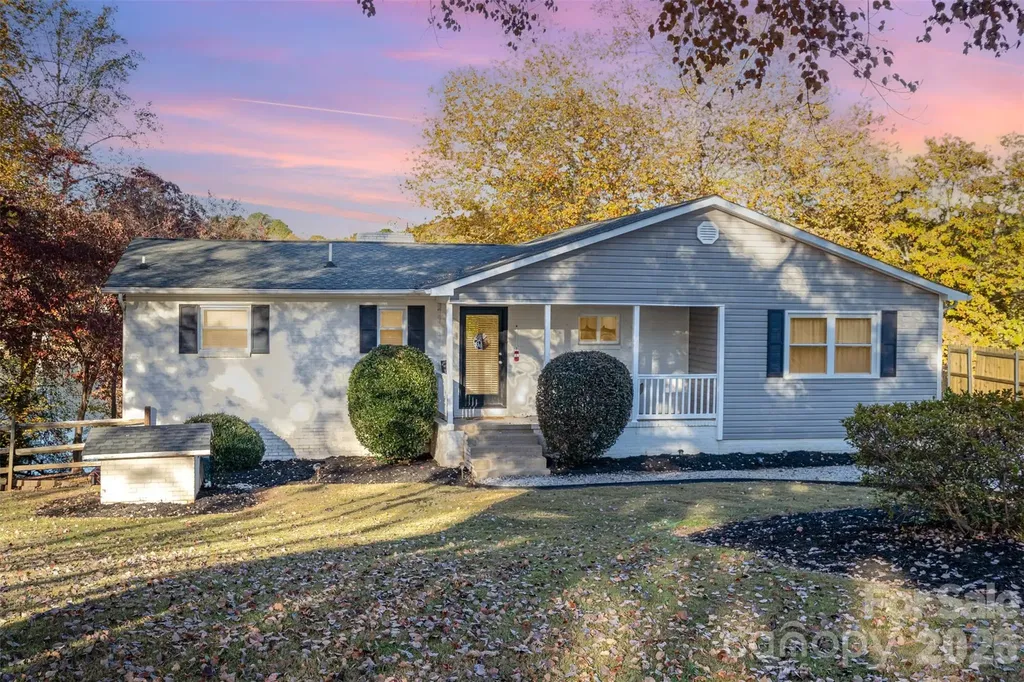 7088 Wateredge Drive Sherrills Ford NC 28673