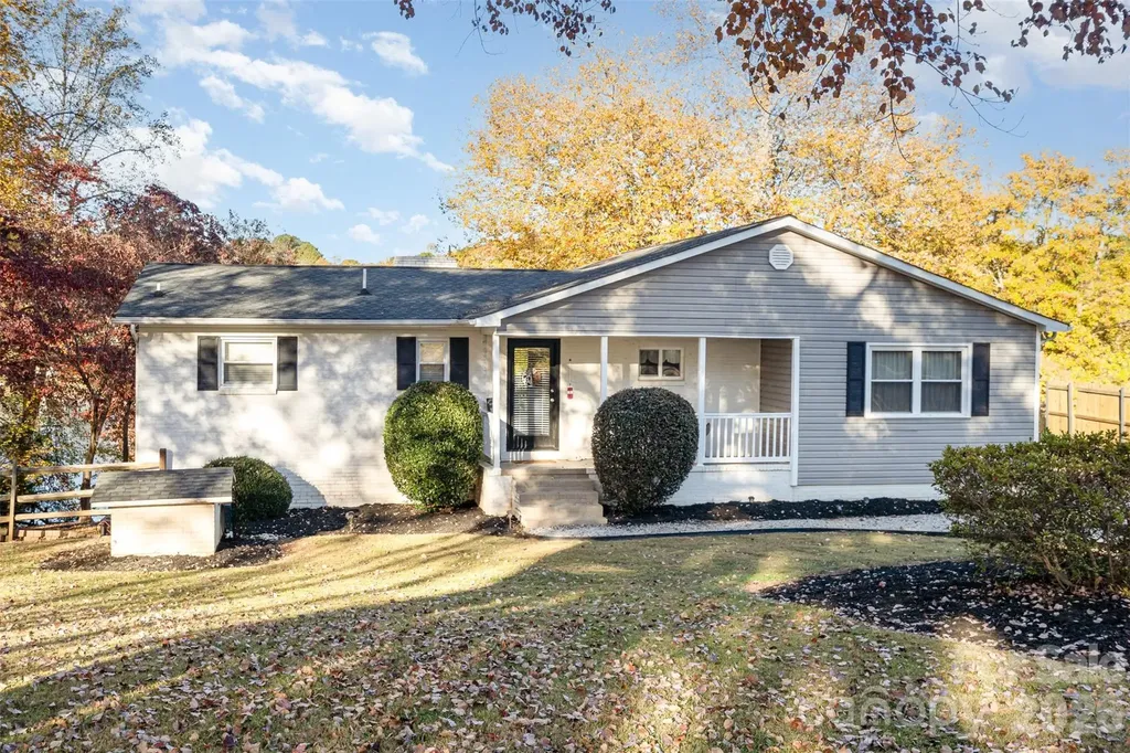7088 Wateredge Drive Sherrills Ford NC 28673